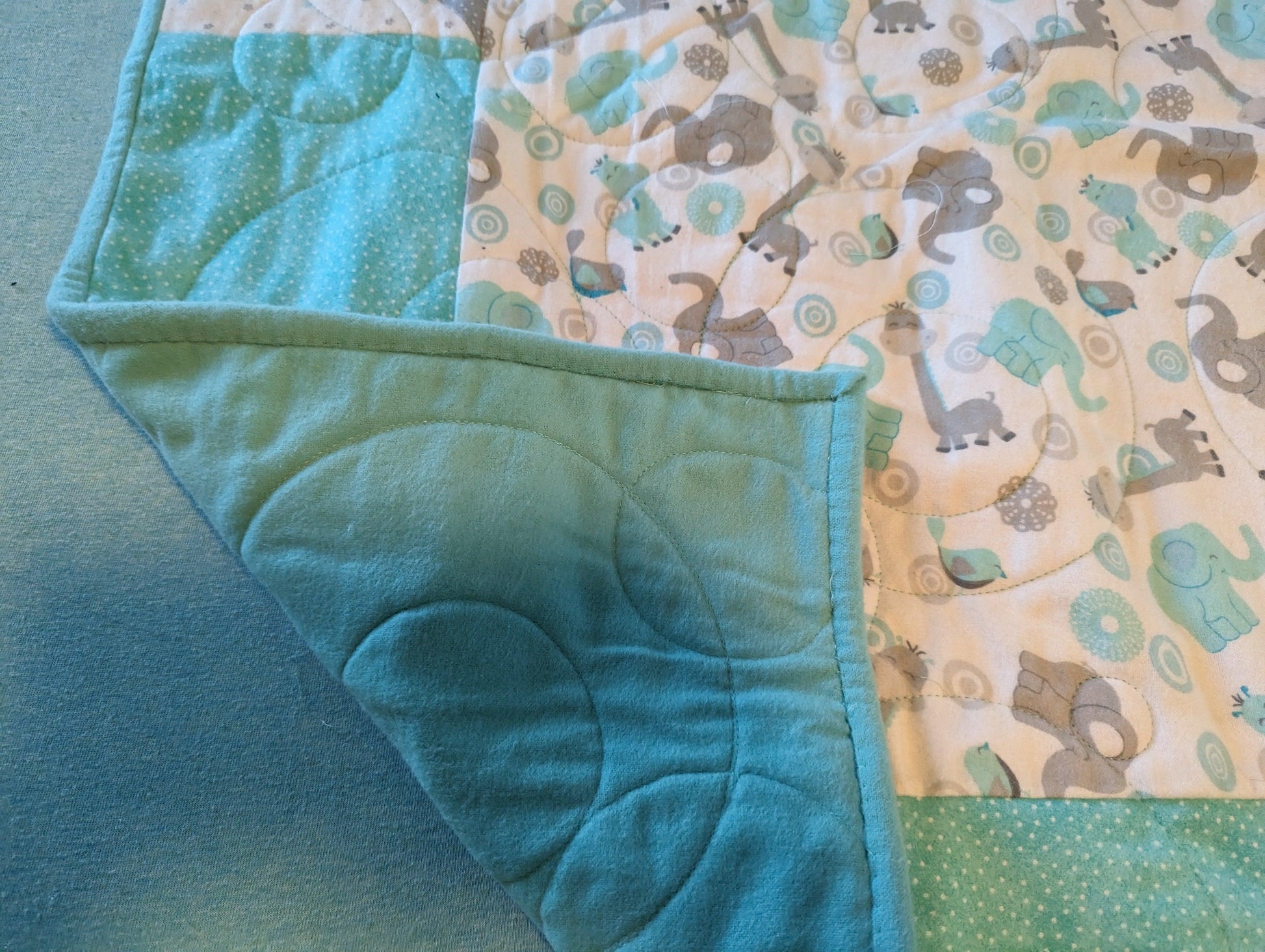 Crib Quilt - Safari Sweethearts - Quilt Colors